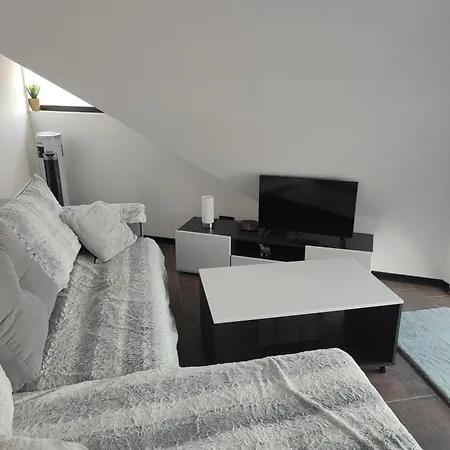 Diamond Hill 14 Apartman *